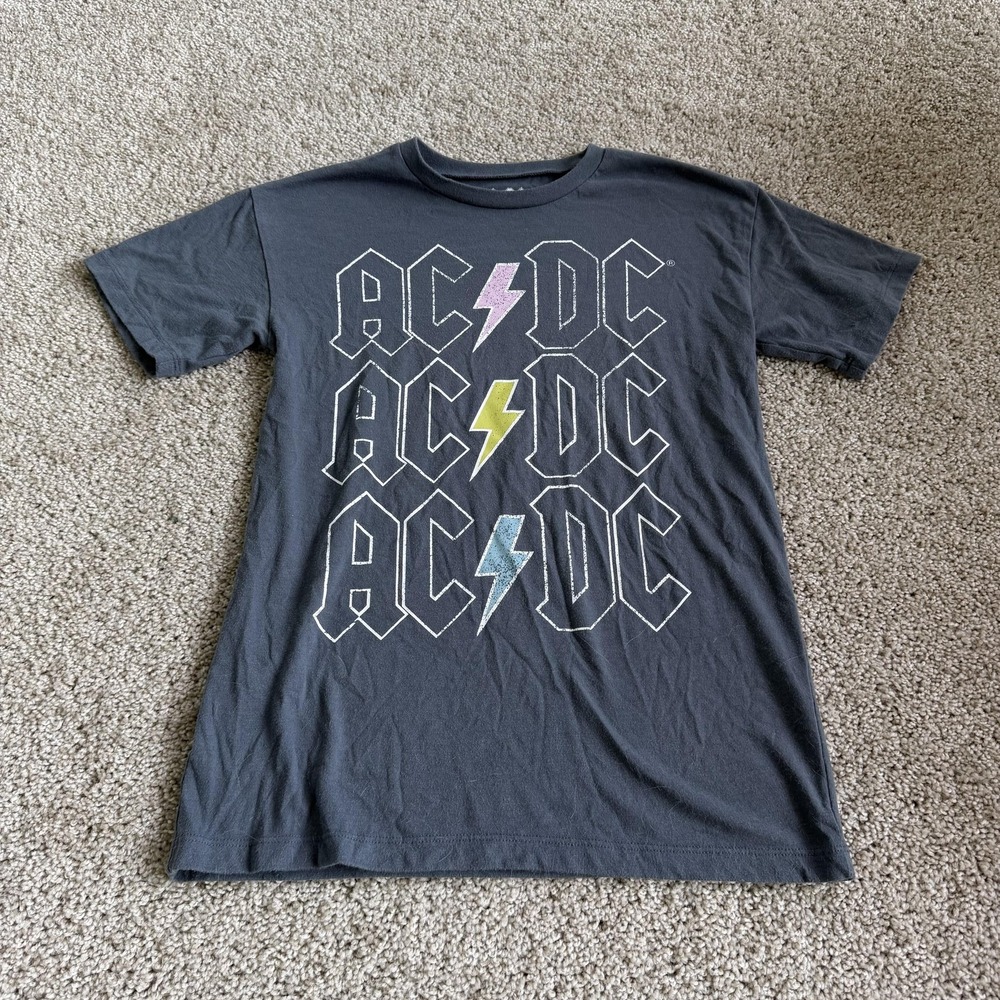AC/DC Shirt Mens XS Gray Lightning Graphic Band Tee T-Shirt Rock Music